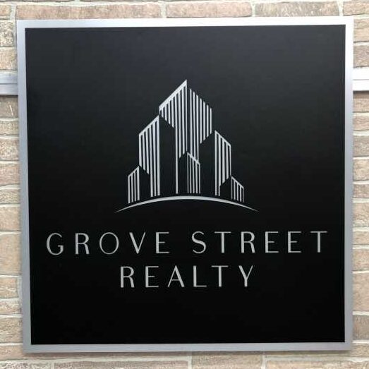 grove street realty sign