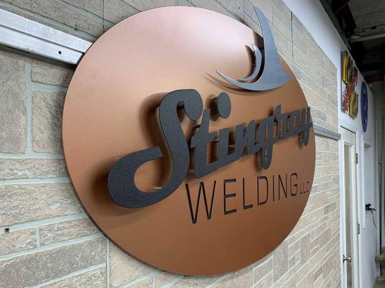 custom sign for the stingray welding llc company