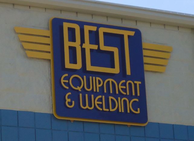 Best Equipment & Welding sign