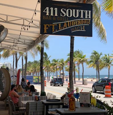 custom bar and grill sign in Ft. Lauderdale