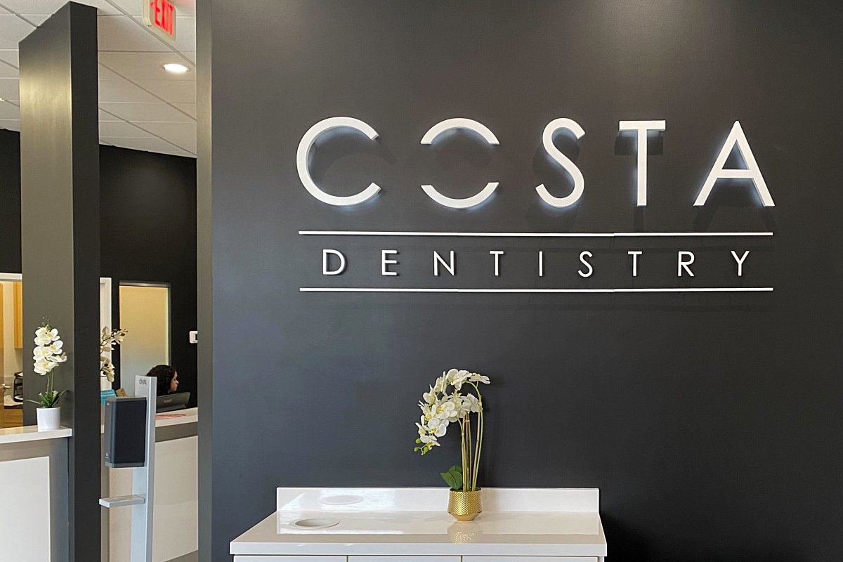 Costa Dentistry steel sign individual